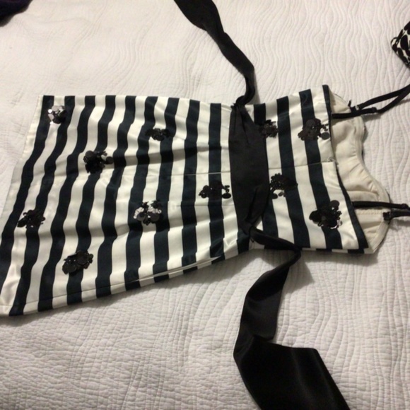 BCBG Maxazria dress - Picture 3 of 4